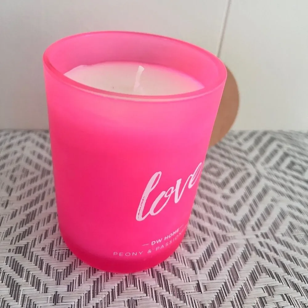 DW Home single wick